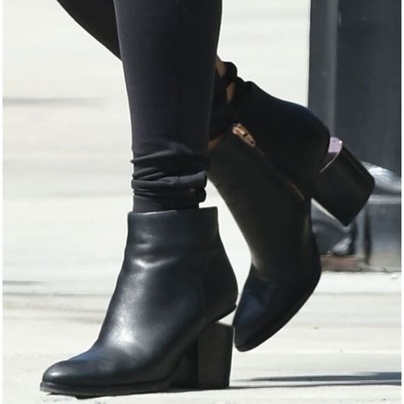 Alexander Wang Gabi Leather Ankle Boot Black Cutout Block Heel Rose Gold 41 11 - Picture 1 of 16